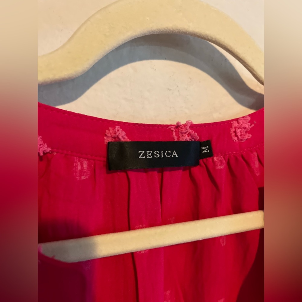 3/$20 Zesica Pink V-Neck Tunic Blouse Boho Hippie Medium - Picture 2 of 7